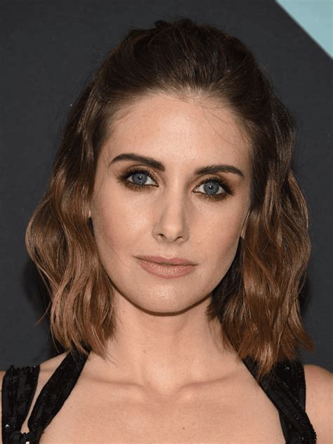 alison brie height and weight|Alison Brie: Bio, Height, Weight, Age, Measurements